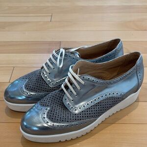 Aquatalia Metallic Silver Perforated Wingtip Sneakers woman’s